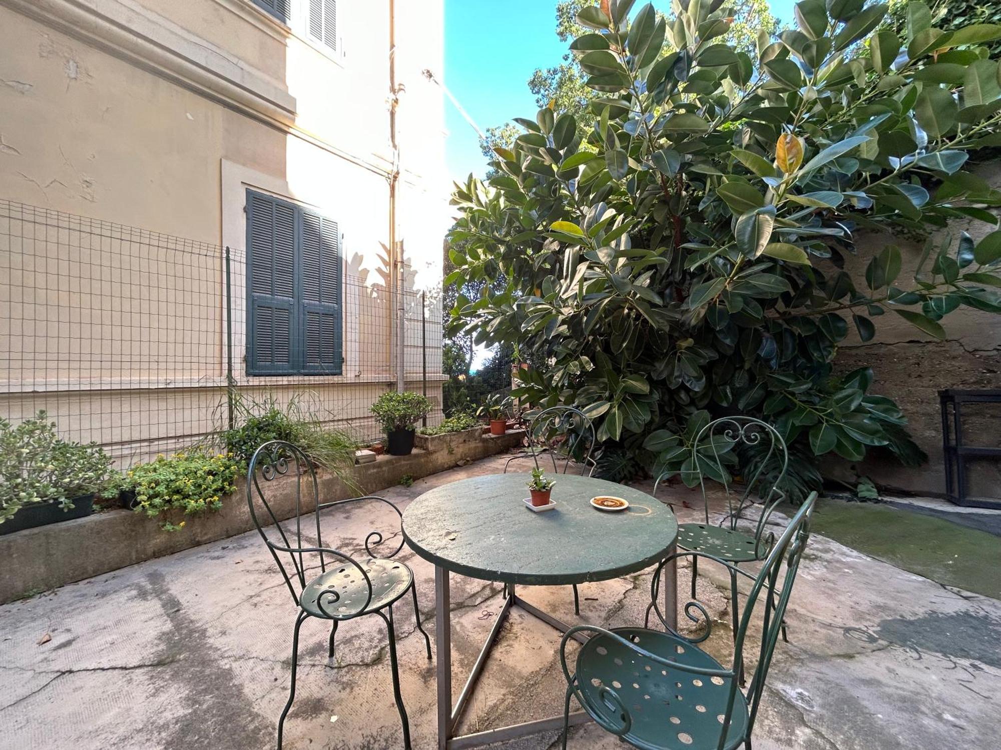 Casa Mec Imperia Villa Bagian luar foto